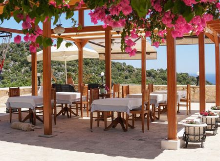 turkey/antalya/likyayolupalas76e81c58.jpg