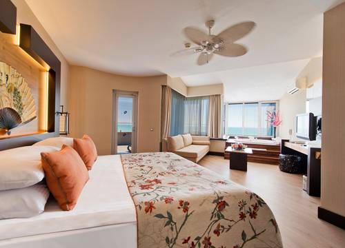 turkey/antalya/limaklaradeluxehotelresort77230f5c.jpg