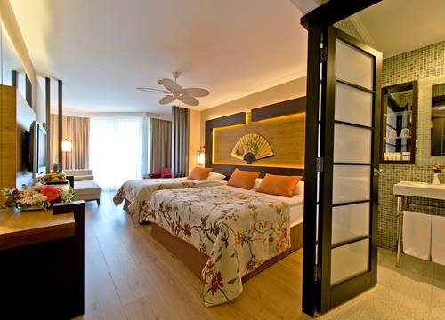 turkey/antalya/limaklaradeluxehotelresortef9b7fb8.jpg