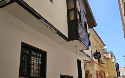 Lost Town Inn Hotel · 3