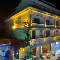Aura Boutique Hotel
