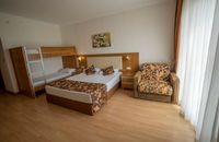 One Room Family Room With Bunk Bed