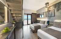 Хотелска двойна семейна стая с изглед към морето