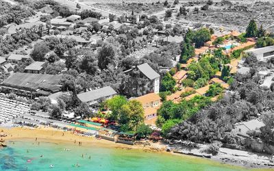 Leda Beach Hotel · 3