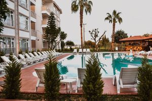 turkey/antalya/manavgat/newgardenside8559d8bd.jpg
