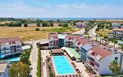 Side Legend Hotel · 3