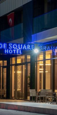 Side Square Hotel