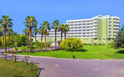 Miarosa Ghazal Resort · 4