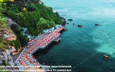 Comfy Otel Antalya Lara · 2