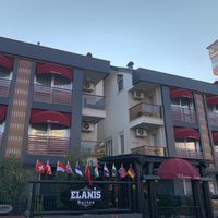 Elanis Suites Hotel