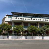 Gardenya Lara Suit Hotel