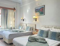 Habitación Familiar Superior con balcón