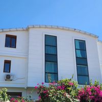 Lara Breeze Homes