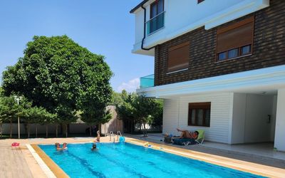 Lara Breeze Homes · 3