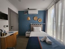 Park Rooms 203