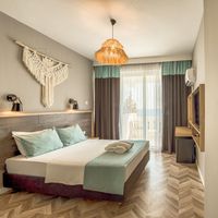 Royal City Hotel