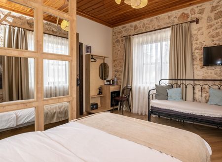 turkey/antalya/muratpasa/sayekonakkaleicioldtown87d03714.jpg