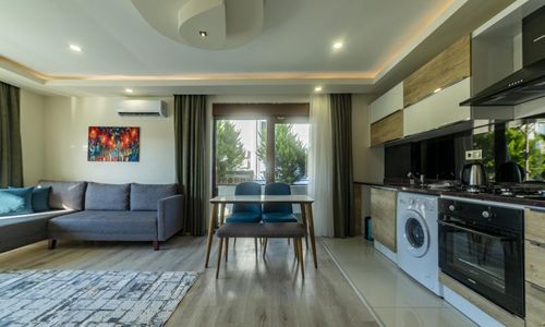 turkey/antalya/muratpasa/thelogologosuites4154e356.jpg