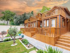BUNGALOV BAHÇE