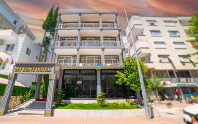 My Home Hotel · 3