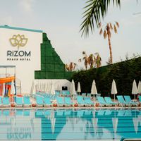 Rizom Beach Hotel