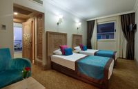 Aile Odası - Kara Manzaralı