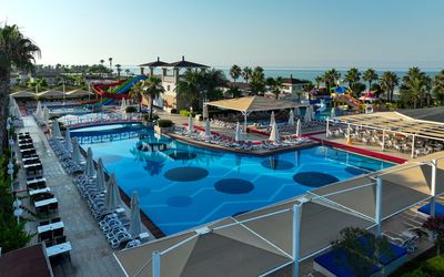 Orange County Resort Hotel · 3