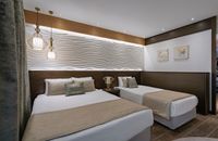 Handicap Club Comfort Room
