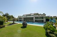 Crown Villa