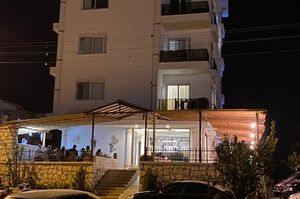 turkey/antalya/soralapartee7a8327.jpg