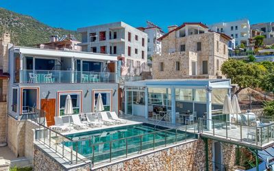 Un Amor Kaş · 3