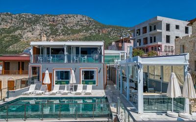Un Amor Kaş · 4