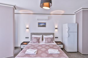 turkey/antalya/whitehouseapartc8b96a25.jpg