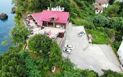 Falez Cafe & Restaurant & Pansiyon · 4