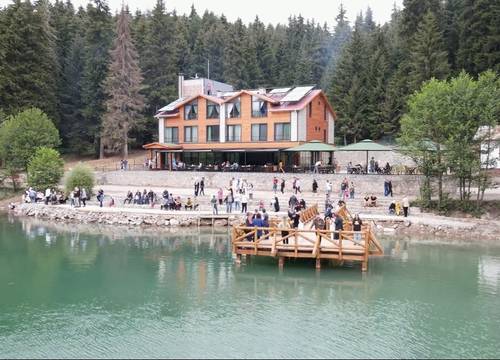 turkey/artvin/savsatkaragolhotelb0790849.jpg