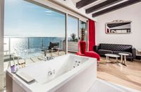 Honeymoon Suit