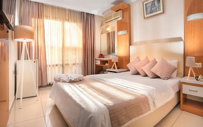 Temple Otel · 4