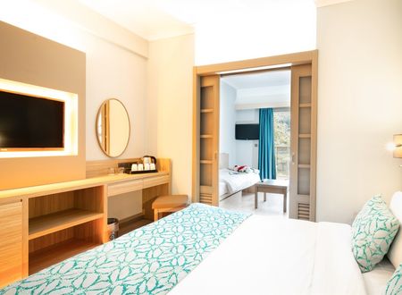 turkey/aydin/kusadasi/aquafantasyaquaparkhotelspa5b2daaeb.jpg