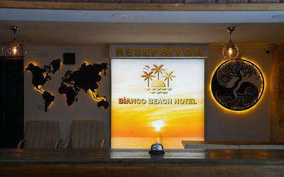 Bianco Beach Hotel · 3