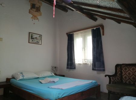 turkey/aydin/kusadasi/ecerpansiyonf7a1acef.jpg