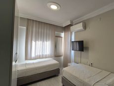 Tek Kişilik Şehir Manzaralı Balkonlu Oda