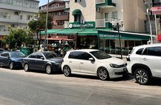 turkey/aydin/kusadasi/hikmethanotela4af2628.jpg