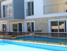 Appartamento al piano piscina con 2 camere da letto