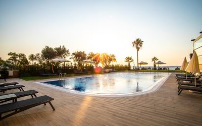 Maia Beach Hotel · 5