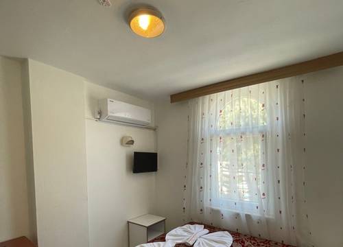 turkey/aydin/kusadasi/modapansiyonguzelcamli7a023ac7.jpg