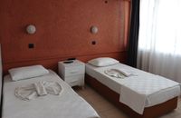 Standard - Twin Room