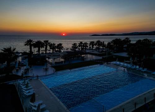 turkey/aydin/kusadasi/risusbeachresorthotel37d3372e.jpg
