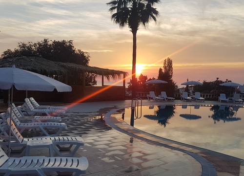 turkey/aydin/kusadasi/royalpalacehotelkusadasied2206fb.jpg