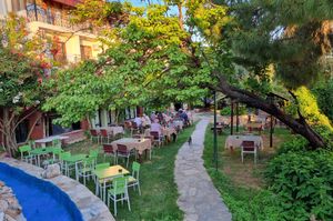 turkey/aydin/kusadasi/soleilotelc085710f.jpg