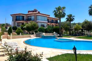 turkey/aydin/kusadasi/thelionsdenkusadasi1a80fd08.jpg